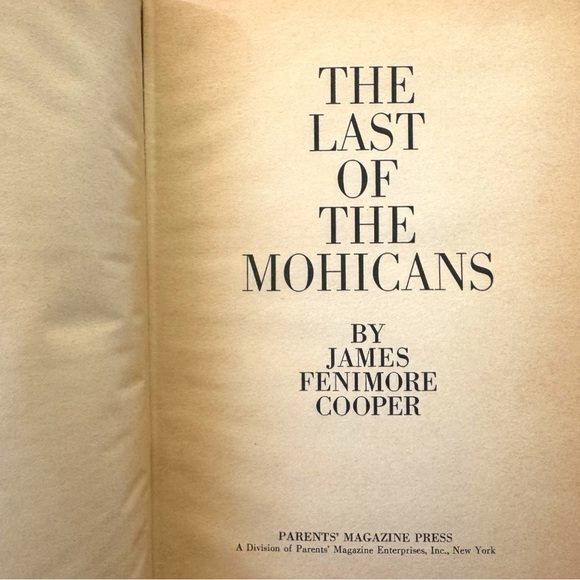 VINTAGE 1966 ‘Classics to Grow On’ Set of 4 Books - Robin Hood, Dickens, & More - Picture 8 of 13